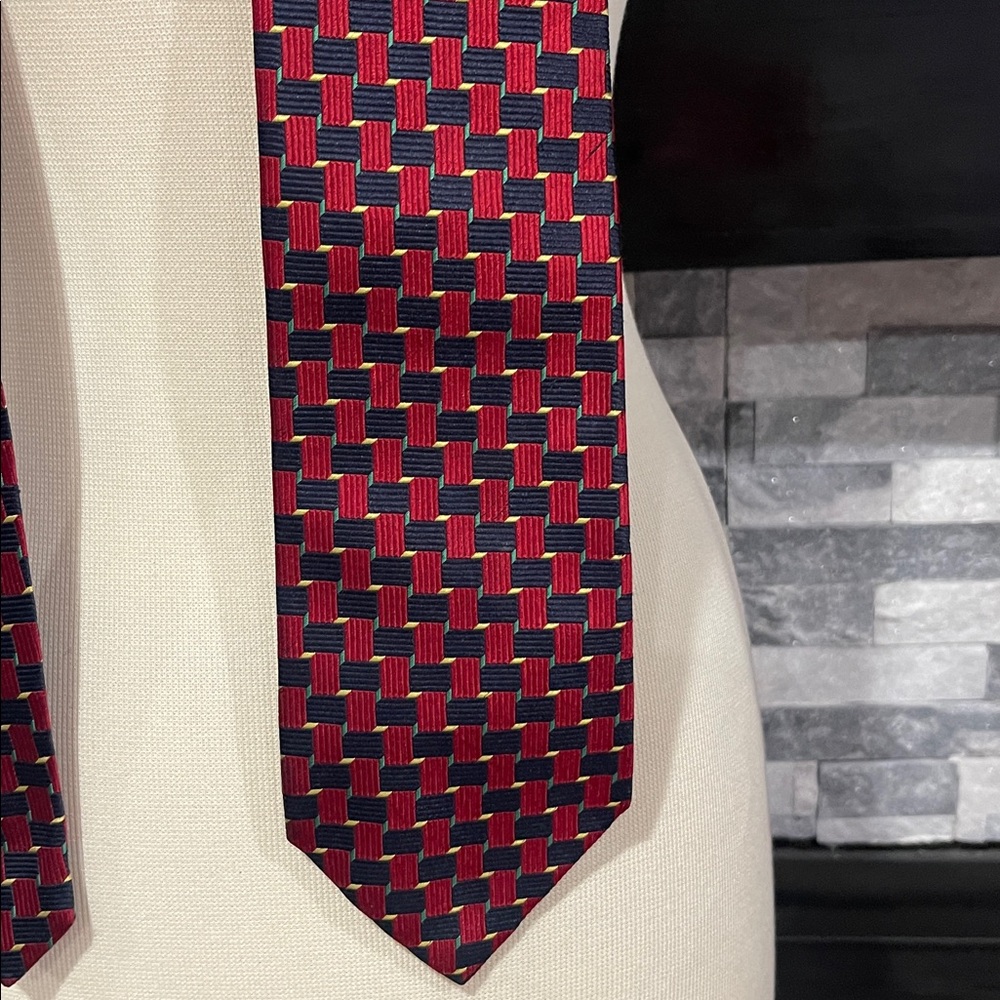 Mallards  Silk Tie 55.5” Plaid Made In Italy